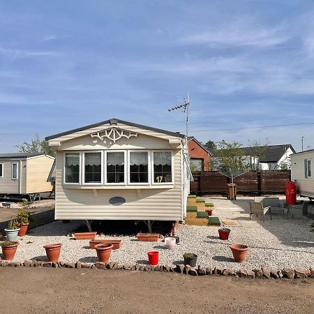 Willerby Granada 2-Bedroom Caravan, Glasgow Uddingston Exterior foto