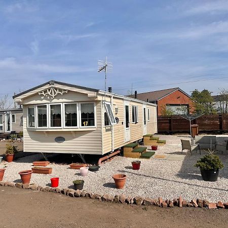 Willerby Granada 2-Bedroom Caravan, Glasgow Uddingston Exterior foto