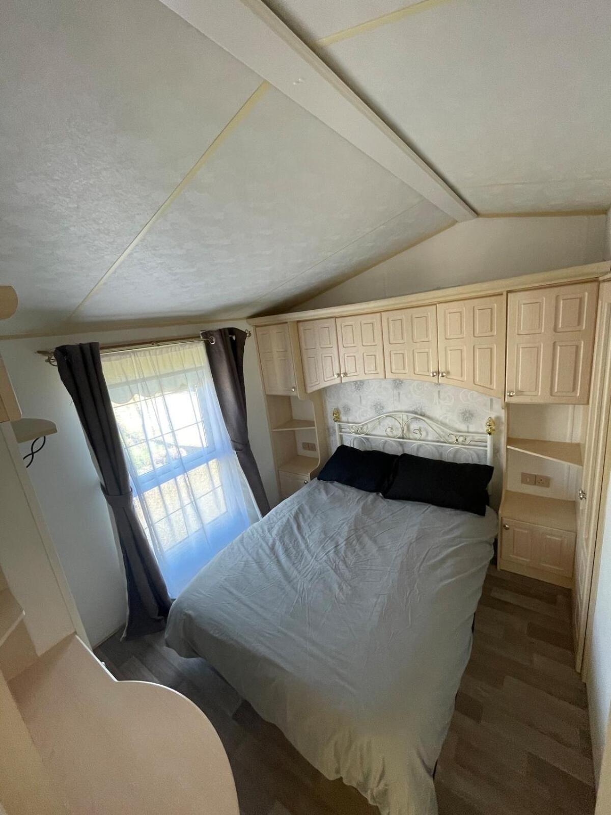 Willerby Granada 2-Bedroom Caravan, Glasgow Uddingston Exterior foto